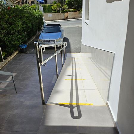 Polyxeni Hotel Apartments Limassol Exterior foto